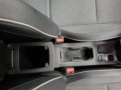 Photo 29 Renault Clio  TCe 100 GPL - 21N