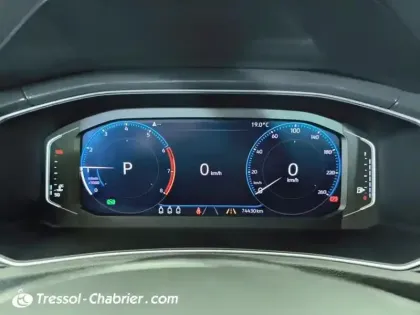 Photo 13 Volkswagen T-roc Gén. I Ph1 Carat Exclusive 5