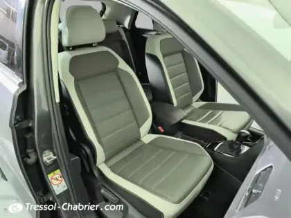 Photo 23 Volkswagen T-roc Gén. I Ph1 Carat Exclusive 5