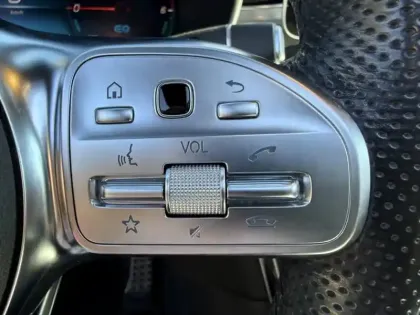 Photo 18 Mercedes Classe GLC GLC 300de 4MATIC SUV AMG Line