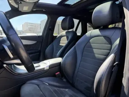 Photo 9 Mercedes Classe GLC GLC 300de 4MATIC SUV AMG Line