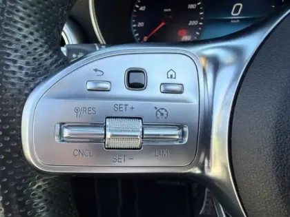 Photo 17 Mercedes Classe GLC GLC 300de 4MATIC SUV AMG Line