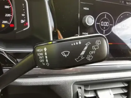 Photo 15 Volkswagen Polo GTI 2.0 TSI 207 ch DSG7