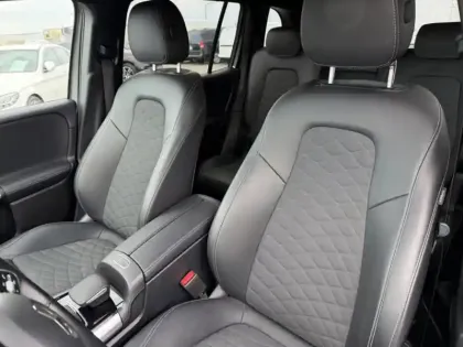 Photo 10 Mercedes GLB Gén. I (X247) Ph1 Progressive Line 5