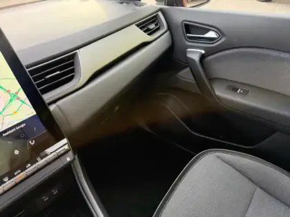 Photo 12 Renault Captur 1.3 TCe 160 Techno