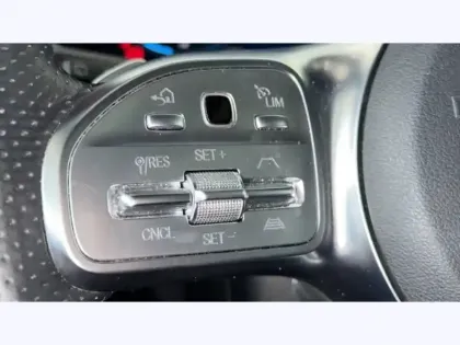 Photo 36 Mercedes GLA 250 e AMG Line