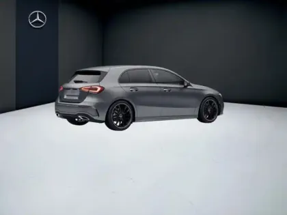 Photo 29 Mercedes Classe A 200 AMG Line