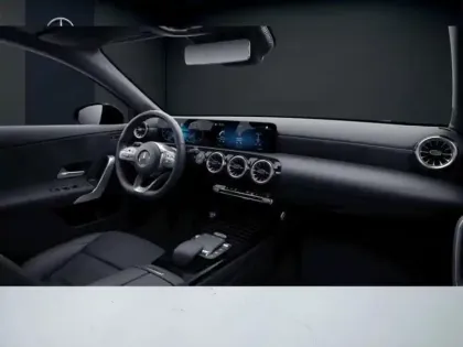 Photo 18 Mercedes Classe A 200 AMG Line