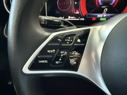 Photo 15 Mercedes Classe C  300 de Hybrid EQ Berl