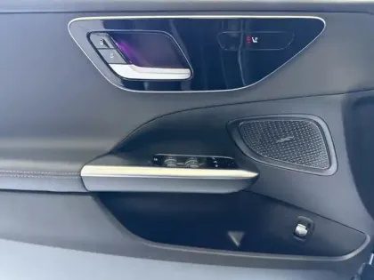 Photo 12 Mercedes Classe C  300 de Hybrid EQ Berl