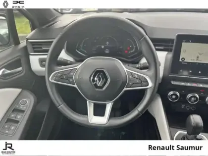 Photo 13 Renault Clio  1.6 E-Tech hybride 140ch Intens -21N
