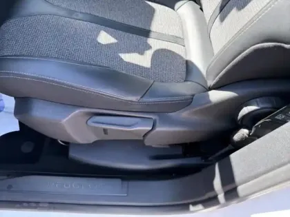 Photo 12 Peugeot 3008  1.2 PureTech 130ch Allure S&S