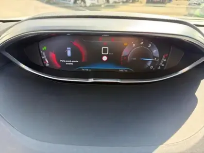 Photo 14 Peugeot 3008  1.2 PureTech 130ch Allure S&S