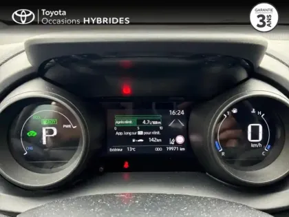 Photo 13 Toyota Yaris  Cross 116h Dynamic MY22