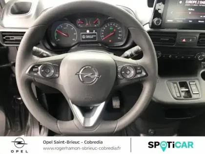 Photo 11 Opel Combo  Life L1 Electrique 136ch Edition