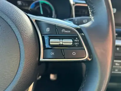 Photo 17 Kia Xceed Gén. I Ph1 Black & White 5