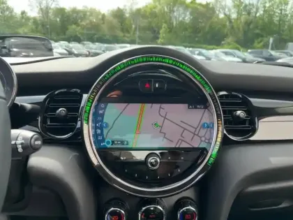 Photo 9 Mini Mini Gén. III (F56) Ph3 Edition Premium Plus 3