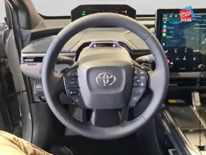 Photo 11 Toyota C-HR + 224ch 77kWh Design Grande Autonomie