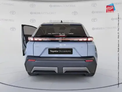 Photo 6 Toyota C-HR + 224ch 77kWh Design Grande Autonomie