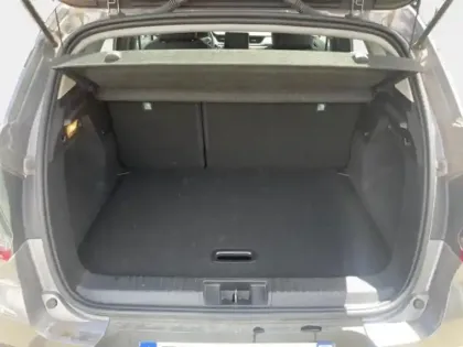 Photo 22 Renault Captur  1.5 Blue dCi 115ch Zen EDC