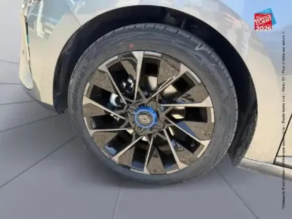 Photo 9 Renault Clio Gén. V (BJA) Ph2 Evolution 5