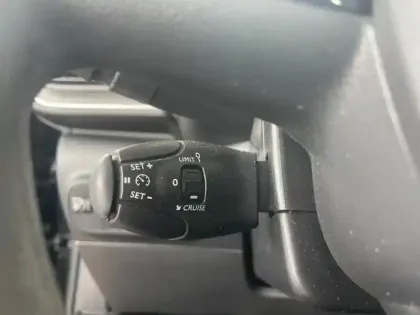 Photo 11 Citroën C3  1.5 BlueHDi 100ch S&S PLUS // AUTO-ECOLE