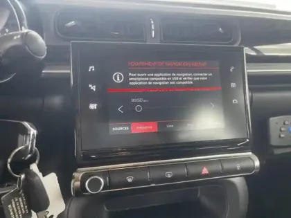 Photo 14 Citroën C3  1.5 BlueHDi 100ch S&S PLUS // AUTO-ECOLE