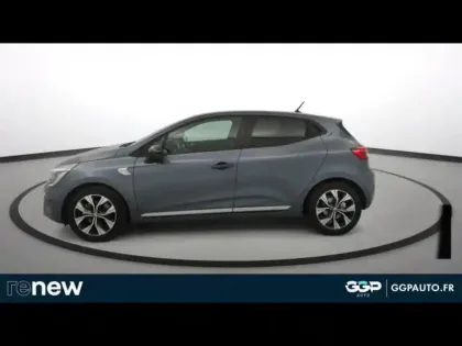 Photo 10 Renault Clio  1.6 E-Tech hybride 140ch Limited -21N