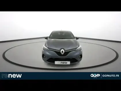 Photo 5 Renault Clio  1.6 E-Tech hybride 140ch Limited -21N
