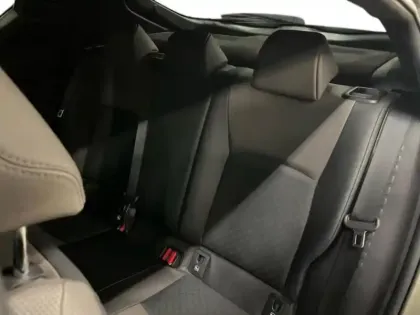 Photo 12 Toyota C-HR  184h Distinctive 2WD E-CVT MY20