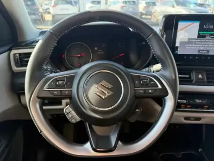 Photo 10 Suzuki Swift  1.2 Hybrid 83ch Pack AllGrip