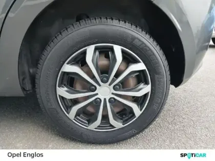 Photo 12 Citroën C3  PureTech 68 Attraction