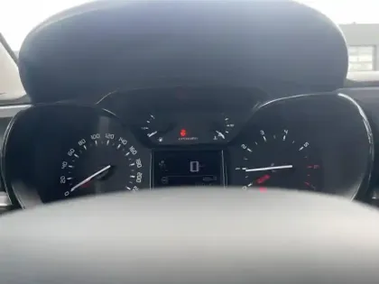 Photo 13 Citroën C3  1.2 PureTech 83ch S&S Shine