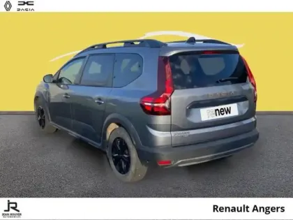 Photo 10 Dacia Jogger  1.6 hybrid 140ch Extreme 7 places -24