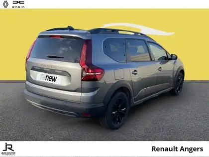 Photo 12 Dacia Jogger  1.6 hybrid 140ch Extreme 7 places -24
