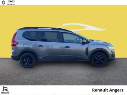 Photo 13 Dacia Jogger  1.6 hybrid 140ch Extreme 7 places -24