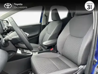 Photo 10 Toyota Yaris  116h Design 5p MY22
