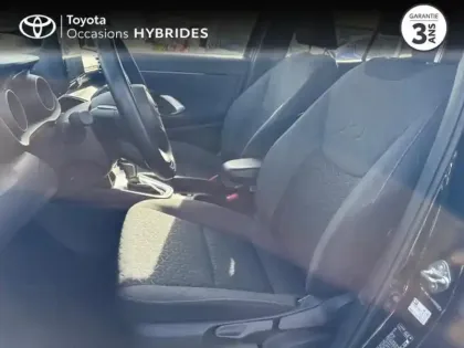 Photo 10 Toyota Yaris  Cross 116h Design Attelage