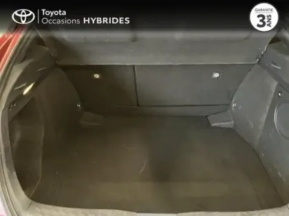 Photo 9 Toyota C-HR  122h Collection 2WD E-CVT RC18