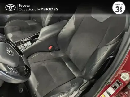 Photo 10 Toyota C-HR  122h Collection 2WD E-CVT RC18