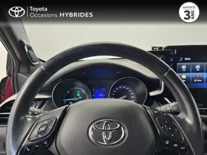 Photo 12 Toyota C-HR  122h Collection 2WD E-CVT RC18
