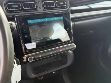 Photo 13 Citroën C3  1.2 PureTech 83ch S&S Shine