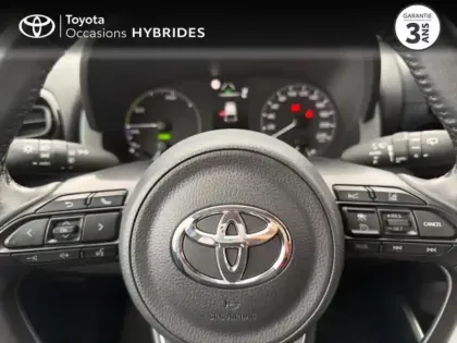 Photo 12 Toyota Yaris  116h Dynamic Business 5p + Programme Beyond Zero Academy MY22