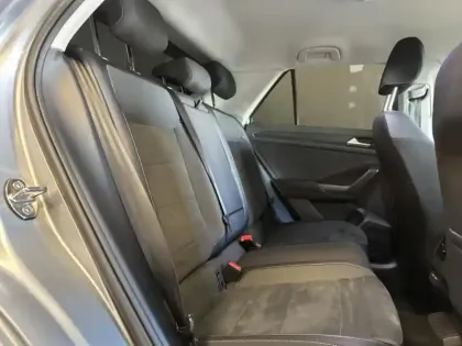 Photo 10 Volkswagen T-roc  1.5 TSI Evo2 150ch Style Edition DSG7