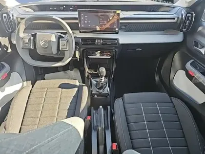 Photo 7 Citroën C3 Aircross  1.2 Turbo 100ch PLUS