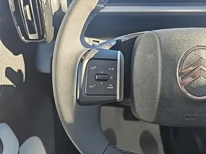 Photo 7 Citroën C3  1.2 Hybride 110ch MAX e-DCS6