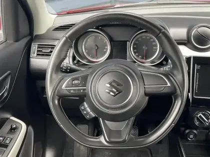 Photo 11 Suzuki Swift  1.2 Dualjet 90ch Privilège Euro6d-T