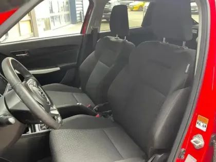 Photo 7 Suzuki Swift  1.2 Dualjet 90ch Privilège Euro6d-T