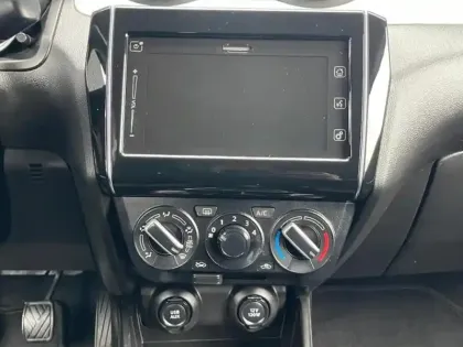 Photo 14 Suzuki Swift  1.2 Dualjet 90ch Privilège Euro6d-T