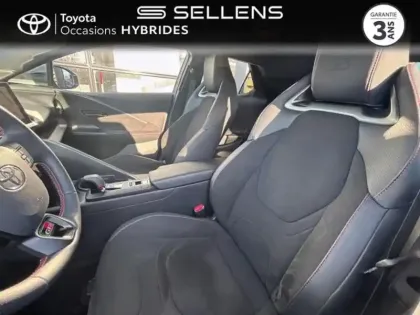 Photo 10 Toyota C-HR  2.0 Hybride Rechargeable 225ch GR Sport MY25
